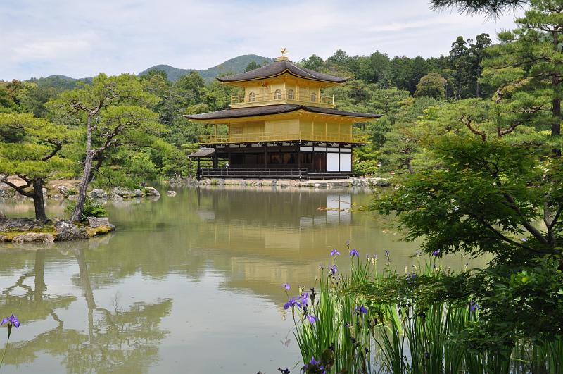 foto_20150525_1115_01.jpg - [de]Kinkakuji - der goldene Tempel.[en]Kinkakuji - the Golden Pavillion.