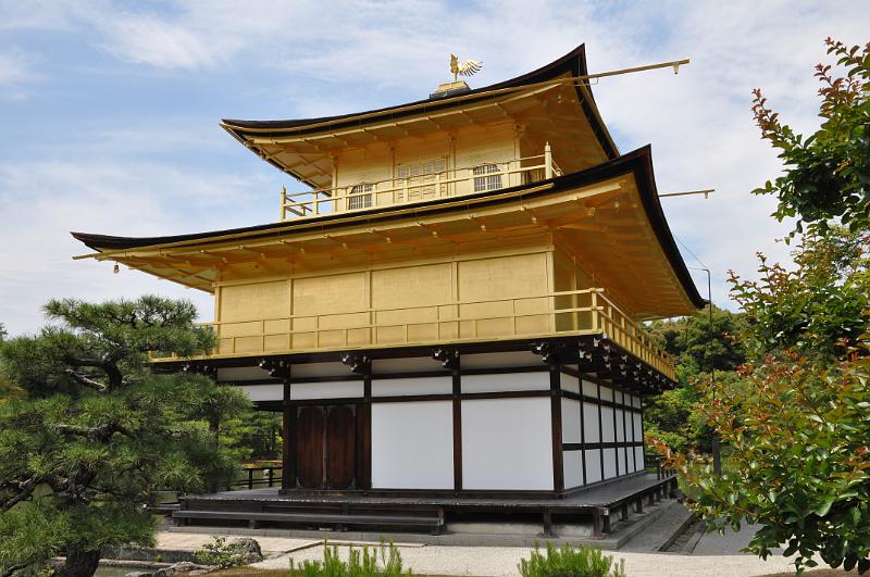 foto_20150525_1128_03.jpg - [de]Kinkakuji - der goldene Tempel.[en]Kinkakuji - the Golden Pavillion.
